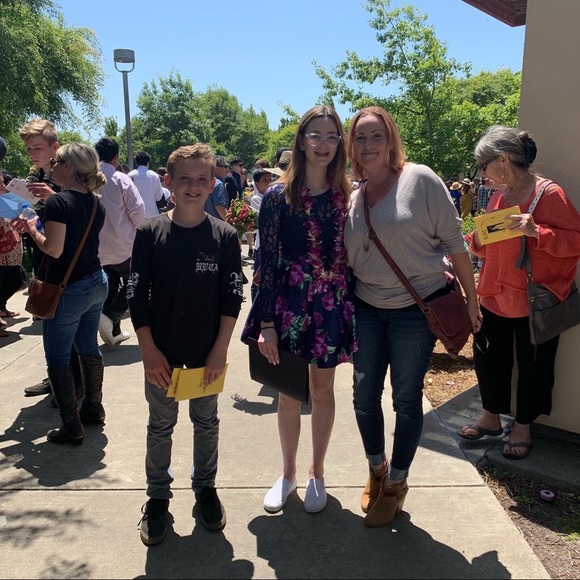 Unique clothing and housewares - Picture 16 of 16